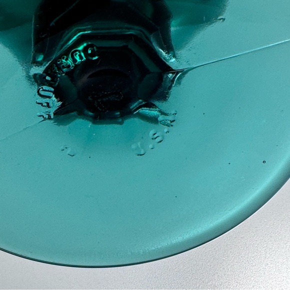 Vintage Mid Century Mod Green
Iced Tea Water Goblets Stemware - Picture 5 of 8